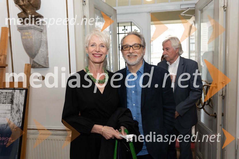  Sanja Jurca Avci, scenografinja;  Selçuk Avci, arhitektStriček Vanja, premiera v SNG Drama Ljubljana