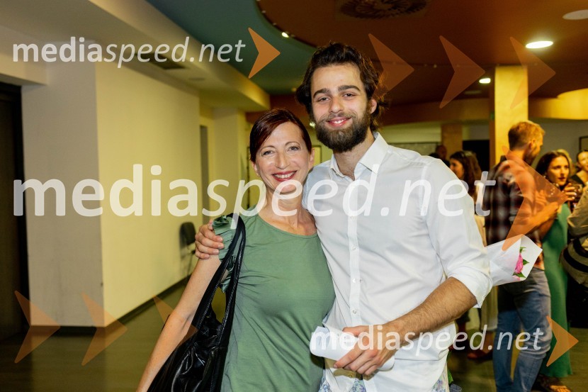  Danijela Grgić, oblikovalka in plesalka;  Tit Gomez Grgić, tekmovalec MasterChef 2019Odlaganje spominov, plesno glasbena suita