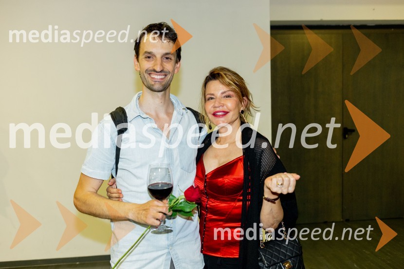  Amadej Juranovič;   Saša Kveder, avtorica knjige Tokrat bo drugačeOdlaganje spominov, plesno glasbena suita