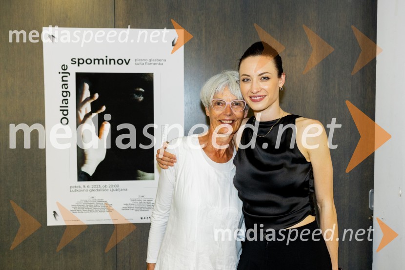  Špela Karba;  Urška Centa, plesalka flamenkaOdlaganje spominov, plesno glasbena suita