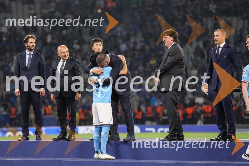  ... ;  ... ;  ... ;  ... ;  ... ;  ... ;  Aleksander Čeferin, odvetnik in predsednik UEFEUEFA Champions League Final, nogometni finale lige prvakov