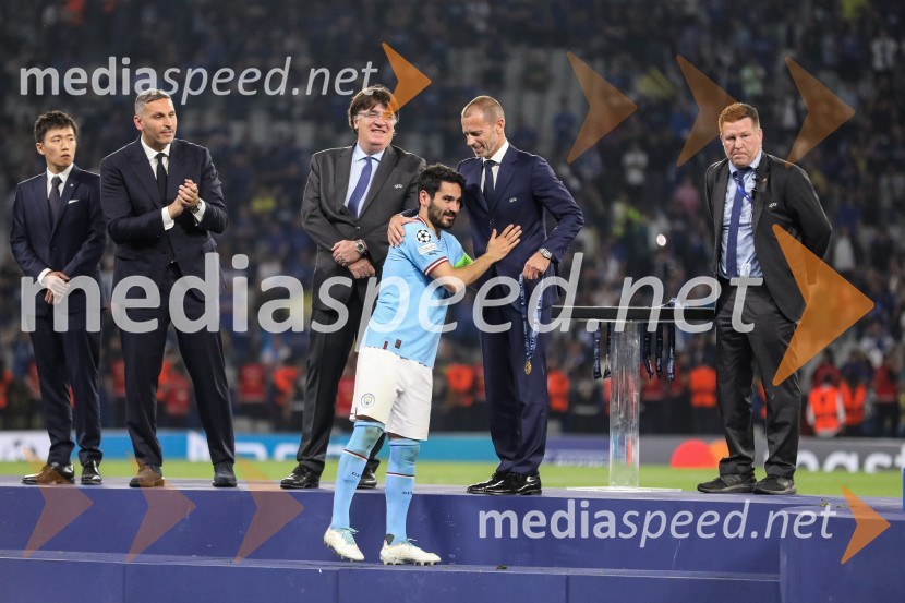  ... ;  ... ;  ... ;  ... ;  Aleksander Čeferin, odvetnik in predsednik UEFE;  ... UEFA Champions League Final, nogometni finale lige prvakov