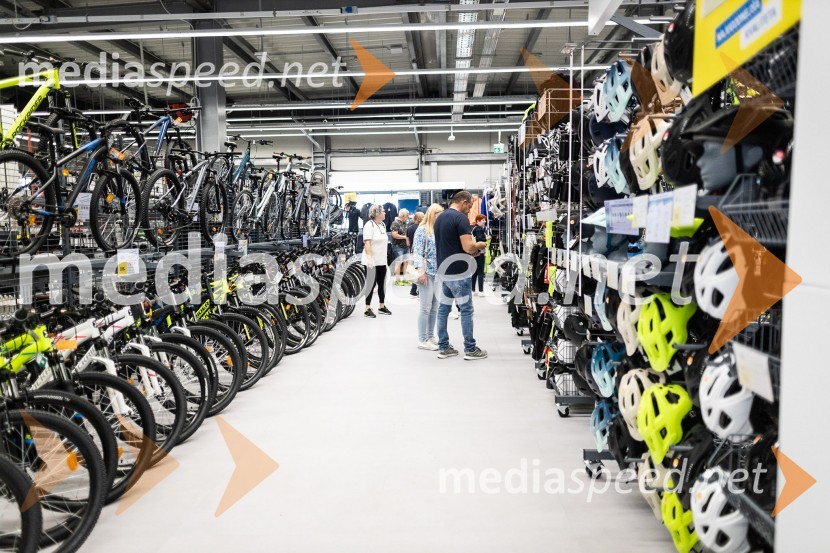 Decathlon odprl novo trgovino v Murski Soboti