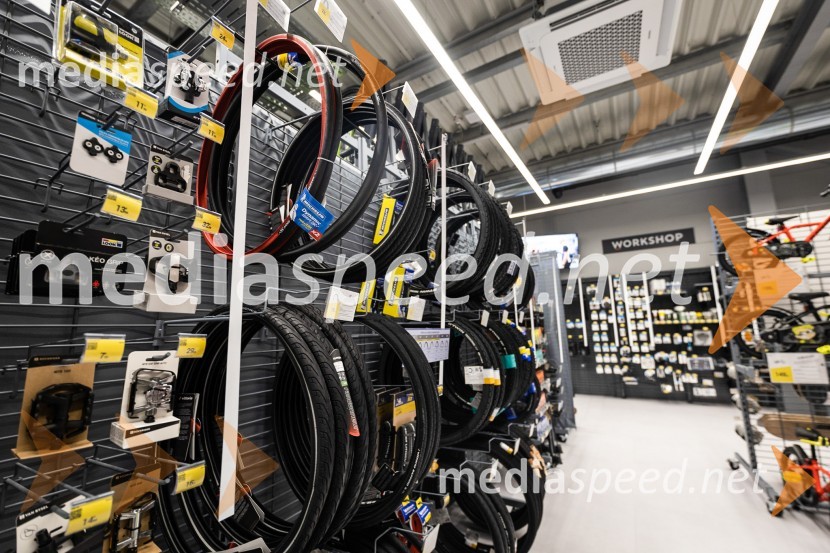 Decathlon odprl novo trgovino v Murski Soboti