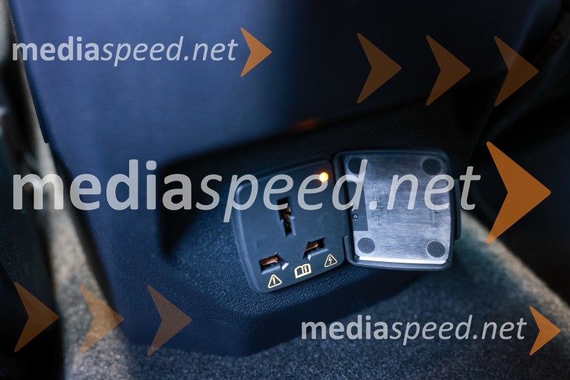 Volkswagen Amarok, predstavitev