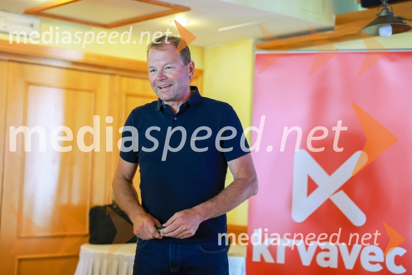  Marko Škriba, direktor znamke Volkswagen pri Porsche Slovenija d.o.o.Volkswagen Amarok, predstavitev