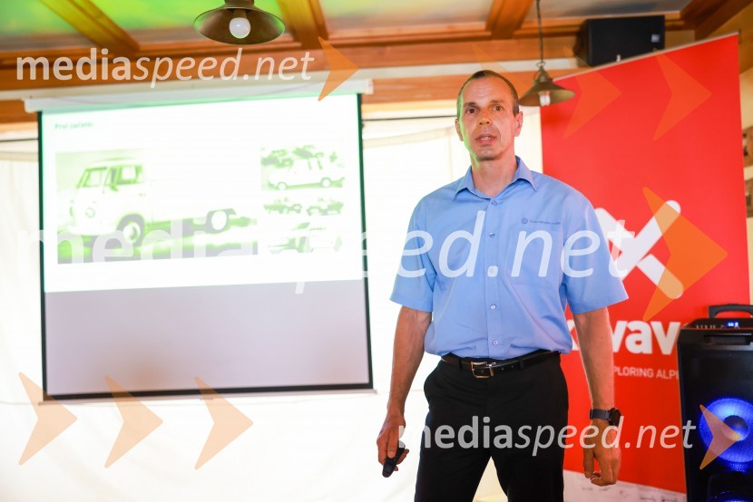 Volkswagen Amarok, predstavitev