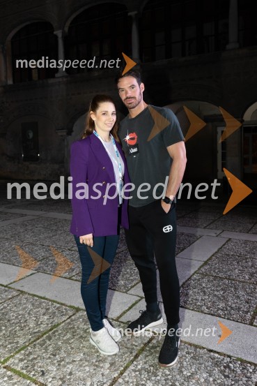  Lea  Bartha Pesek, pevka;  Matjaž Kumelj, pevec, manekenMuzikal Mamma Mia, Ljubljana Festival 2023