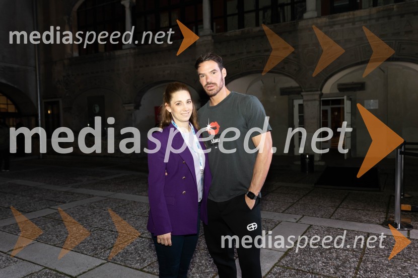  Lea  Bartha Pesek, pevka;  Matjaž Kumelj, pevec, manekenMuzikal Mamma Mia, Ljubljana Festival 2023