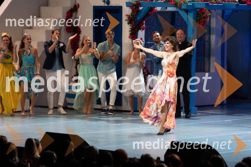  Damjana Golavšek, pevkaMuzikal Mamma Mia, Ljubljana Festival 2023