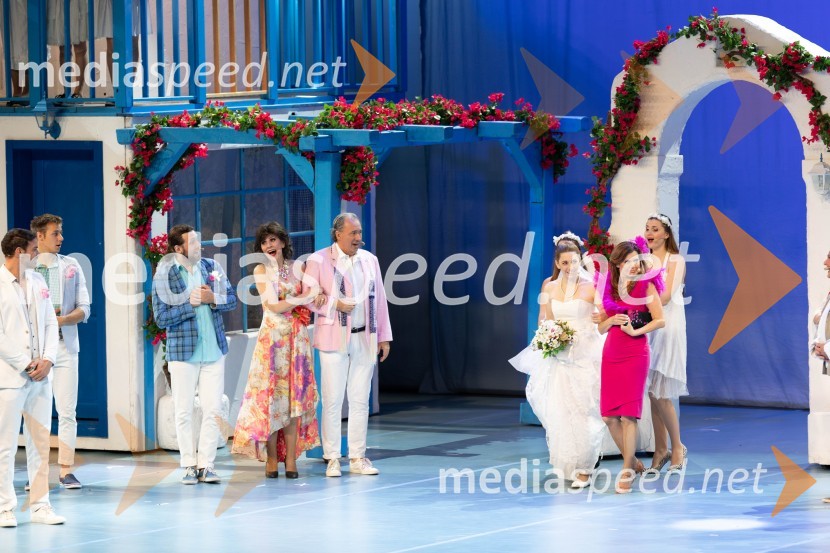  Lea  Bartha Pesek, pevka;  ... Muzikal Mamma Mia, Ljubljana Festival 2023