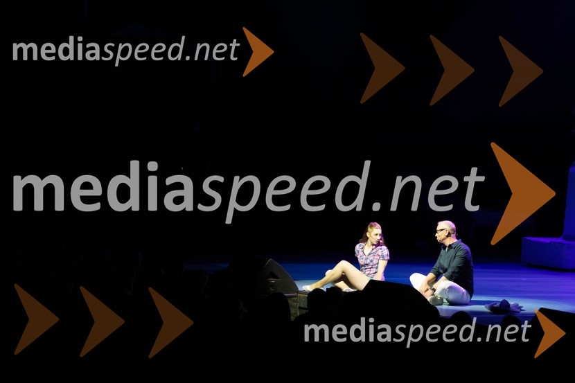  Lea  Bartha Pesek, pevka;  Uroš Smolej, igralecMuzikal Mamma Mia, Ljubljana Festival 2023