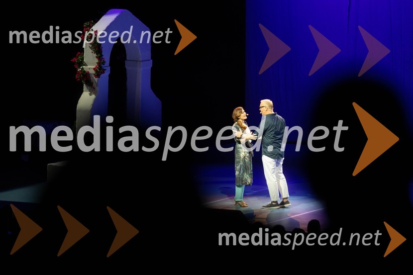  Simona  Vodopivec Franko, pevka, igralka;  Uroš Smolej, igralecMuzikal Mamma Mia, Ljubljana Festival 2023