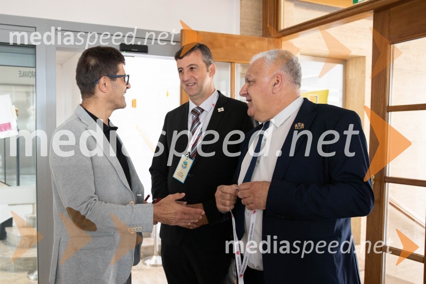  Matjaž Rakovec, župan Mestne občine Kranj;  ... ;  Mirko MusturThink Green, Go Sustainable, mednarodna konferenca MO Kranj