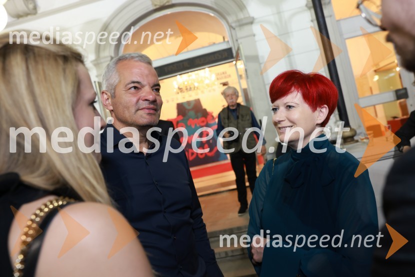  Aleksander Saša Arsenovič, župan, Mestna občina Maribor;  Valerija Grubelnik, Cvetličarna Grubelnik58. Borštnikovo srečanje, sklepna slovesnost s podelitvijo nagrad