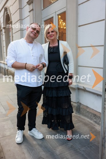  Alan Kavčič, predstavnik za odnose z javnostmi SNG Maribor;  Darja Čižek, marketing SNG Maribor58. Borštnikovo srečanje, sklepna slovesnost s podelitvijo nagrad