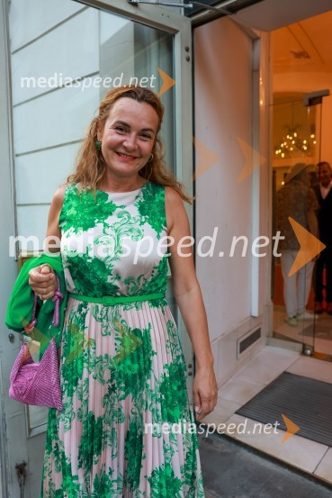  Zekira Marković, Kulturno društvo MariBorke, lastnica restavracije Baščaršija in Sarajevo58. Borštnikovo srečanje, sklepna slovesnost s podelitvijo nagrad