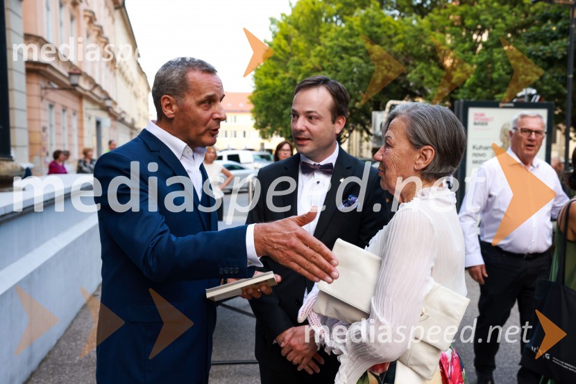  Danilo Rošker, direktor SNG Maribor;  ... ;  ... 58. Borštnikovo srečanje, sklepna slovesnost s podelitvijo nagrad