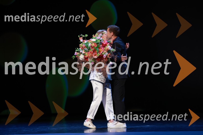  Nataša Matjašec Rošker, igralka;  Aleš Novak, umetniški direktor Festival Borštnikovo srečanje58. Borštnikovo srečanje, sklepna slovesnost s podelitvijo nagrad