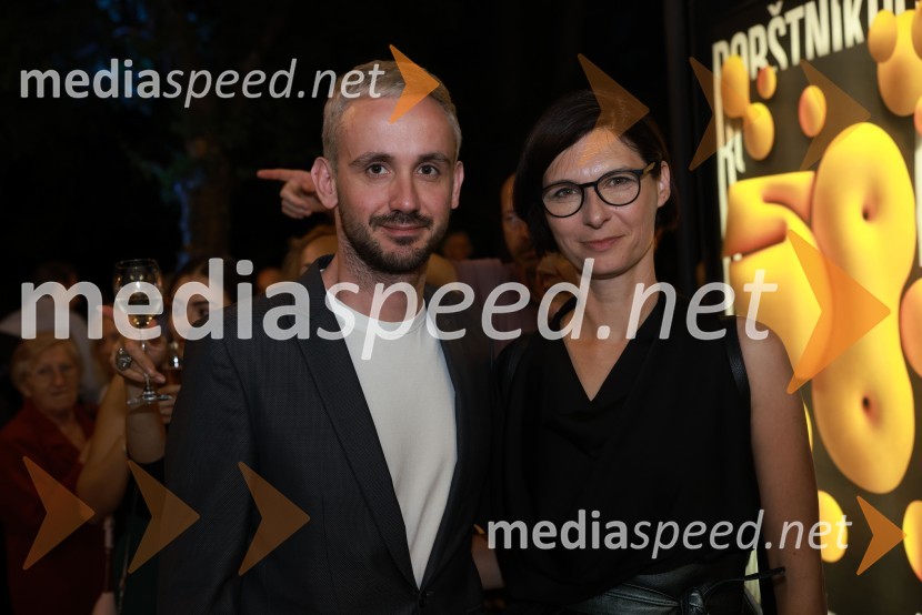  Jernej Pristov, vodja službe za odnose z javnostmi SNG Drama Ljubljana;  Špela  Zorn, vodja programa v SNG Drama58. Borštnikovo srečanje, sklepna slovesnost s podelitvijo nagrad