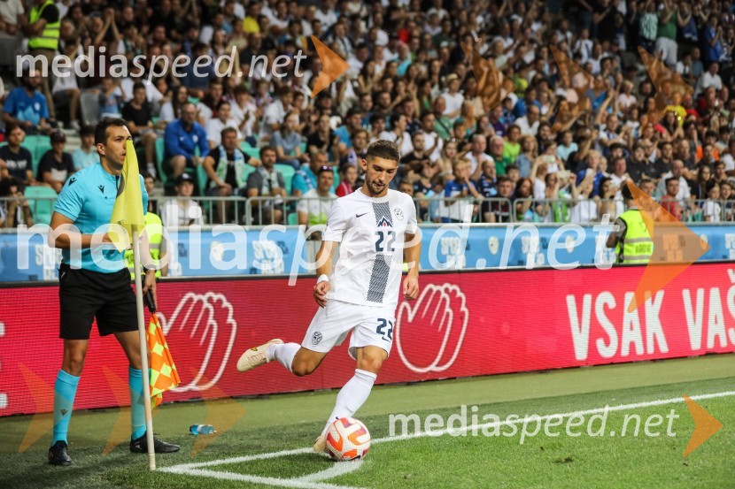  Adam Gnezda Čerin, nogometašSlovenija remizirala z Dansko, kvalifikacije za evropsko prvenstvo 2024