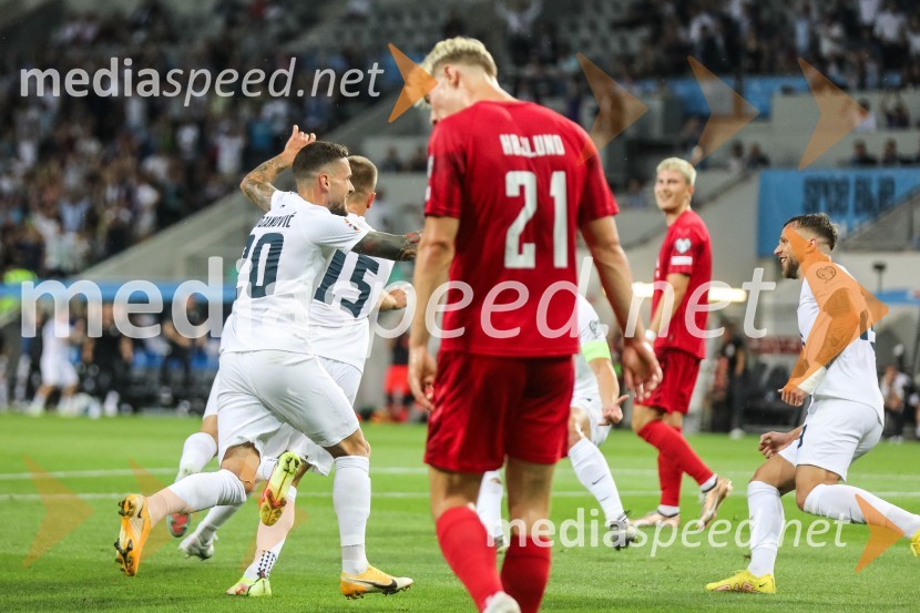  Petar Stojanović, nogometaš;  Jan Mlakar, nogometaš;  ... Slovenija remizirala z Dansko, kvalifikacije za evropsko prvenstvo 2024