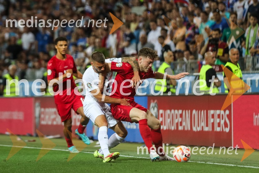  ... ;  Jan Mlakar, nogometaš;  ... Slovenija remizirala z Dansko, kvalifikacije za evropsko prvenstvo 2024