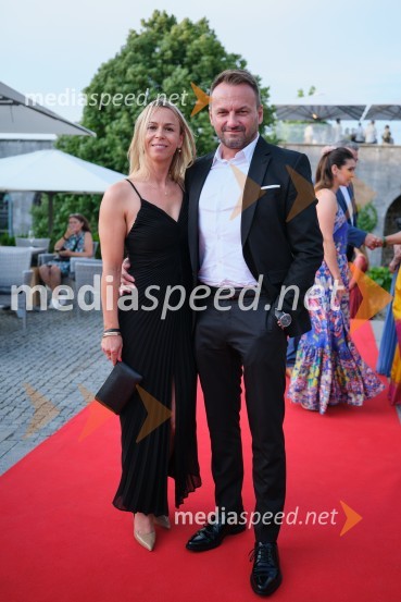  Katarina  Modrijan Meglič;  Aleš Zrinski22. Kresna noč Lions kluba Ljubljana Iliria