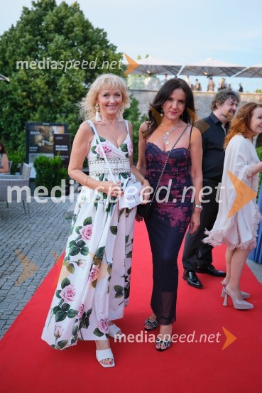  Lilijana Kastelic, oblikovalka;  Jasna Rozman Marčič, farmacevtka22. Kresna noč Lions kluba Ljubljana Iliria