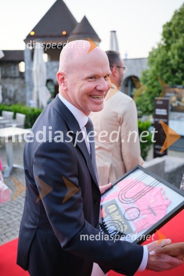 Gregor  Benčina, predsednik Slovenijales Group, podpredsednik sveta zavoda CER, iniciator pobude GreenTech Slovenia22. Kresna noč Lions kluba Ljubljana Iliria