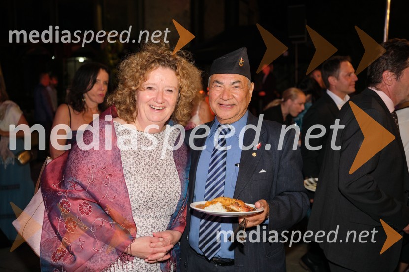  ... ;  Aswin Kumar Shrestha, častni konzul federativne demokratične republike Nepal22. Kresna noč Lions kluba Ljubljana Iliria