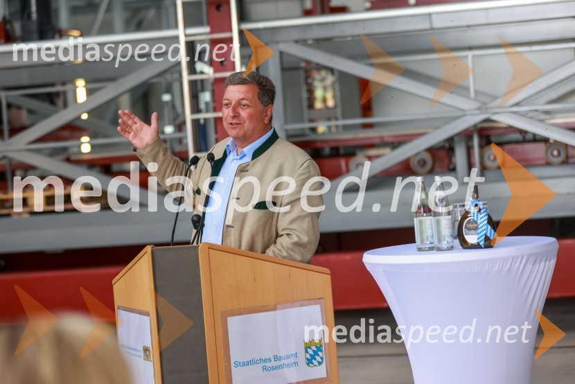  Christian Bemreiter, bavarski deželni minister za bivanje, gradnjo in prometSlovenski Riko do novega poslovnega mejnika v Nemčiji