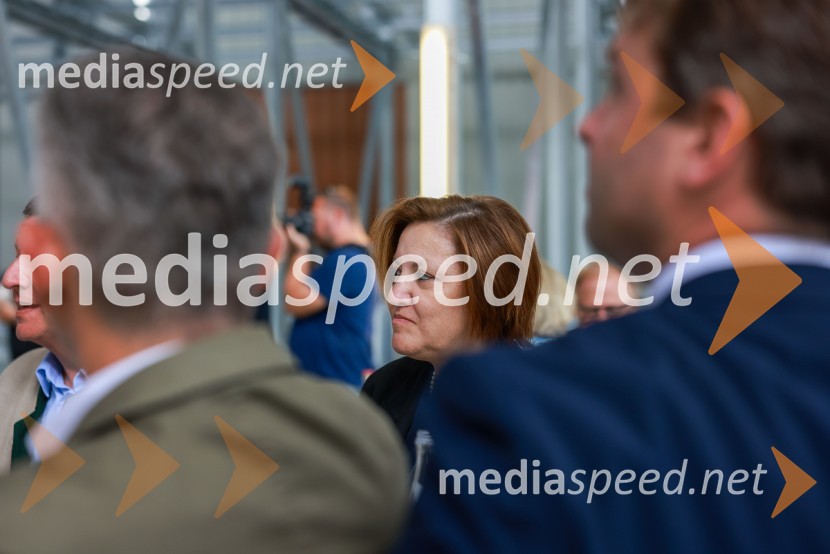  Ana Polak Petrič, slovenska veleposlanica v NemčijiSlovenski Riko do novega poslovnega mejnika v Nemčiji