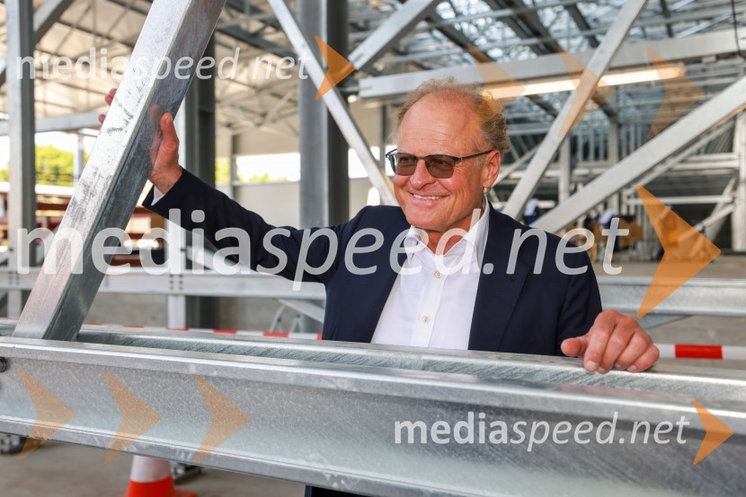  Janez  Škrabec, direktor Riko d.o.o.Slovenski Riko do novega poslovnega mejnika v Nemčiji