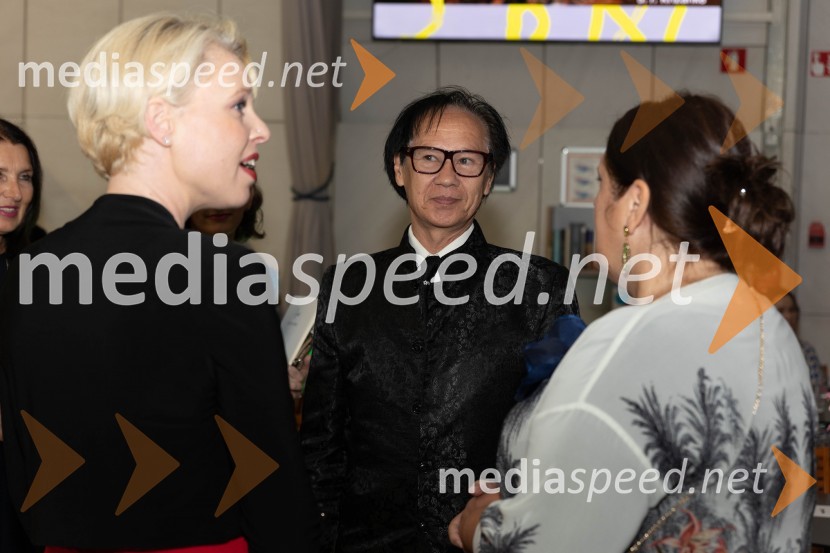 mag. Urška Klakočar Zupančič, predsednica Državnega zbora RS, podpredsednica, Gibanje Svoboda;  Charles Jude, nekdanji prvak pariškega baleta;  Uršula Cetinski, generalna direktorica, Cankarjev dom1. Mednarodni baletni festival Plesne noči, slavnostna otvoritev