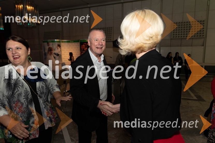  Uršula Cetinski, generalna direktorica, Cankarjev dom;  Staš Ravter, direktor SNG Opera in balet Ljubljana; mag. Urška Klakočar Zupančič, predsednica Državnega zbora RS, podpredsednica, Gibanje Svoboda1. Mednarodni baletni festival Plesne noči, slavnostna otvoritev