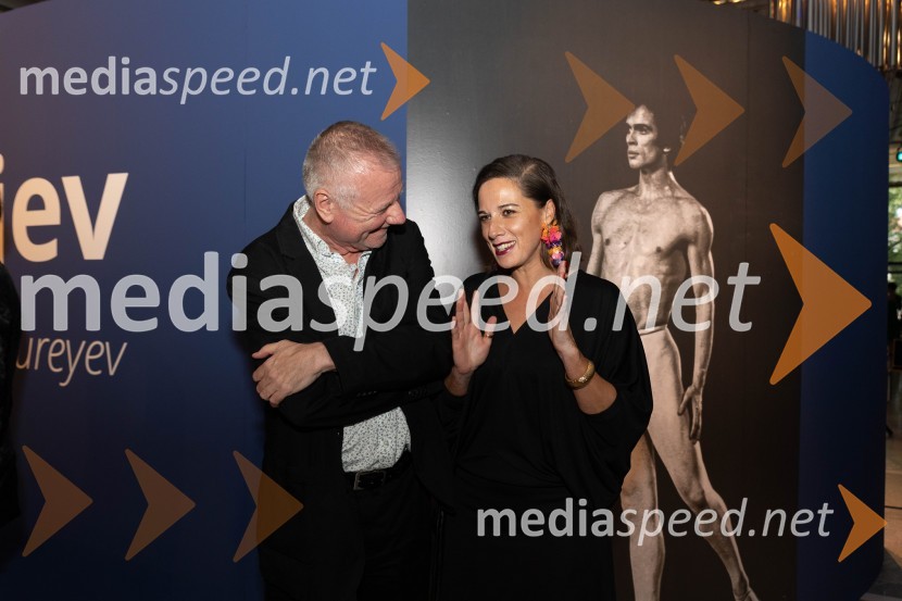  Staš Ravter, direktor SNG Opera in balet Ljubljana; dr. Ana Kerševan, generalna državna odvetnica1. Mednarodni baletni festival Plesne noči, slavnostna otvoritev