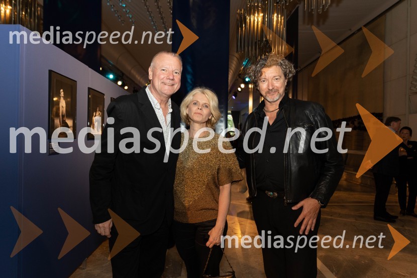  Staš Ravter, direktor SNG Opera in balet Ljubljana;  Natalija Ravter;  Renato Zanella, umetniški direktor ljubljanskega baleta1. Mednarodni baletni festival Plesne noči, slavnostna otvoritev