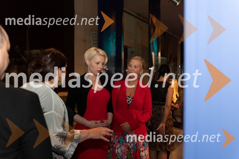  Uršula Cetinski, generalna direktorica, Cankarjev dom; mag. Urška Klakočar Zupančič, predsednica Državnega zbora RS, podpredsednica, Gibanje Svoboda;  ... 1. Mednarodni baletni festival Plesne noči, slavnostna otvoritev