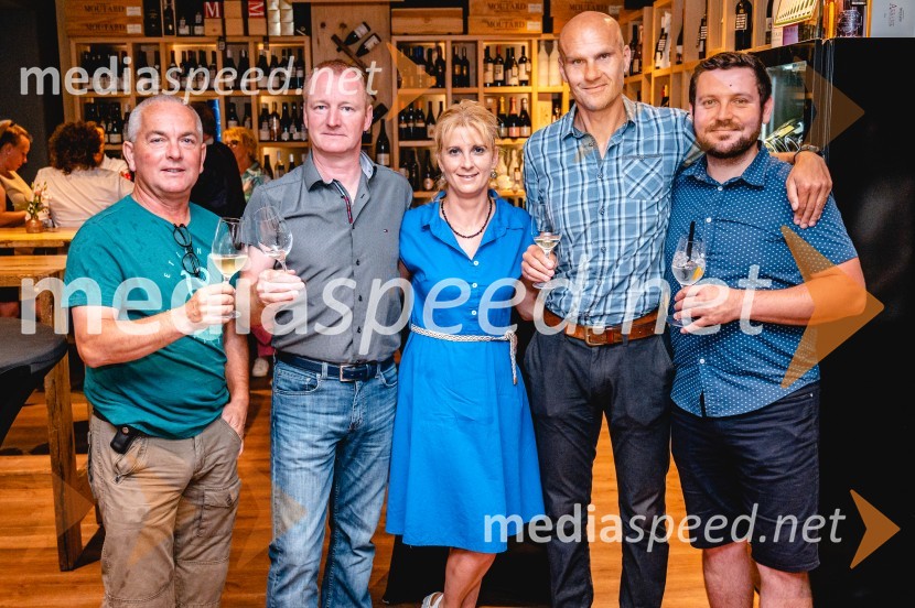 2. obletnica vinoteke Deliz