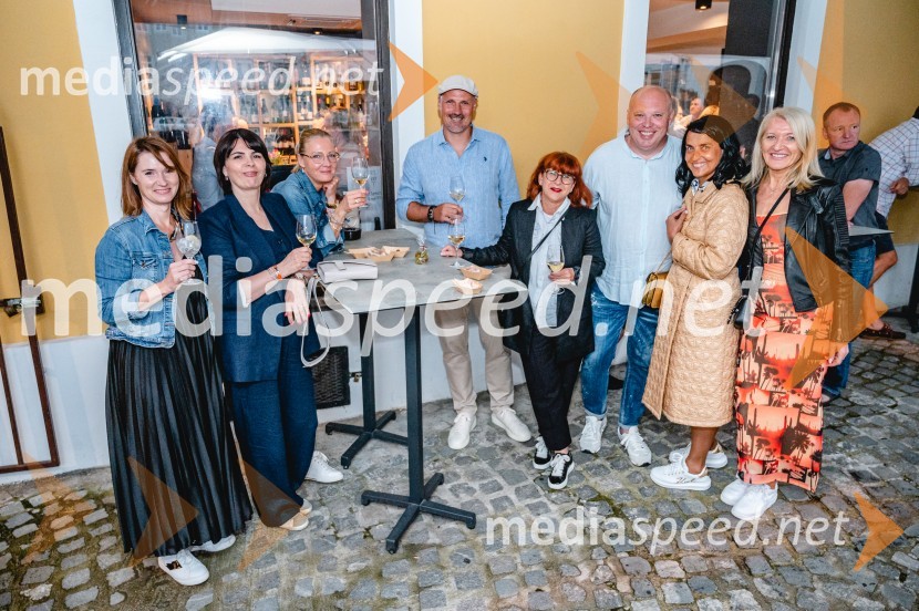 2. obletnica vinoteke Deliz