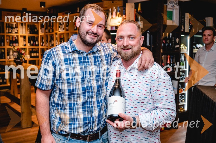  ... ;  Franc Žgur, Sommeller, Deliz d.o.o.2. obletnica vinoteke Deliz