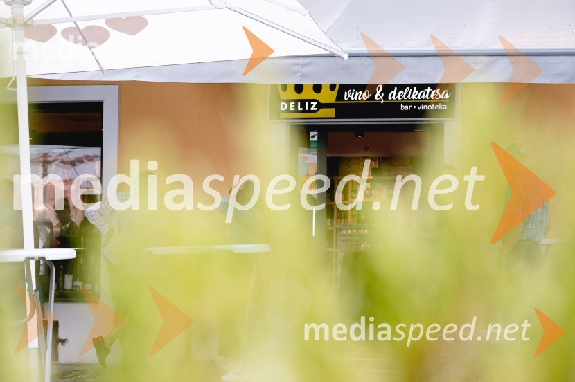 2. obletnica vinoteke Deliz