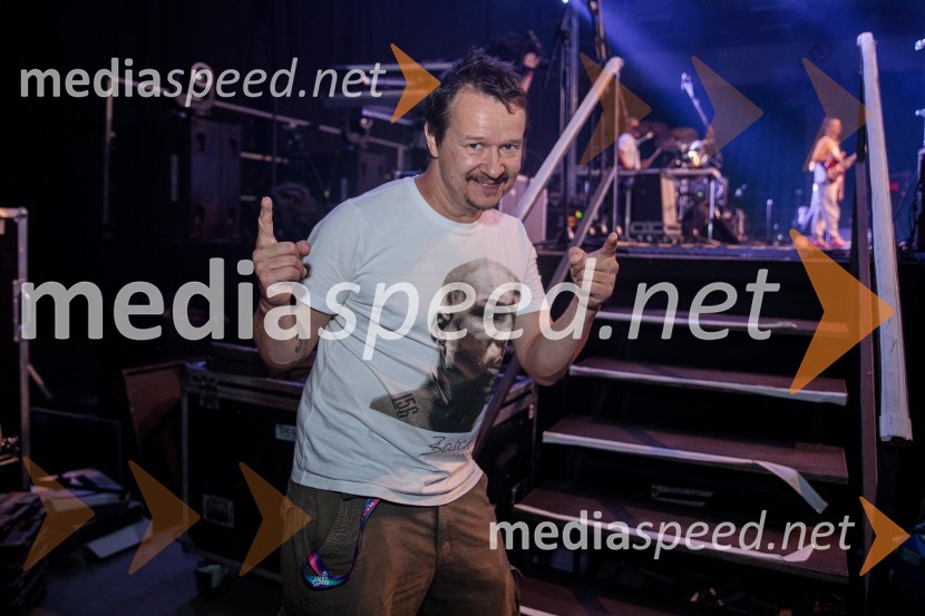  Andrej  Težak-Tešky, stand-up komik, manager, producent, tekač na dolge proge in dobrodelnežStopimo skUPAJ za Urbana, dobrodelni koncert