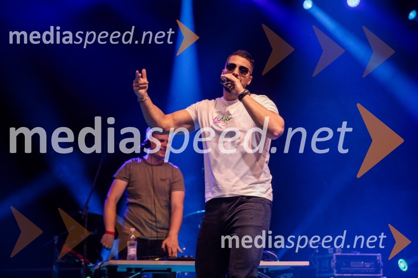  Challe Salle, glasbenik, raperStopimo skUPAJ za Urbana, dobrodelni koncert