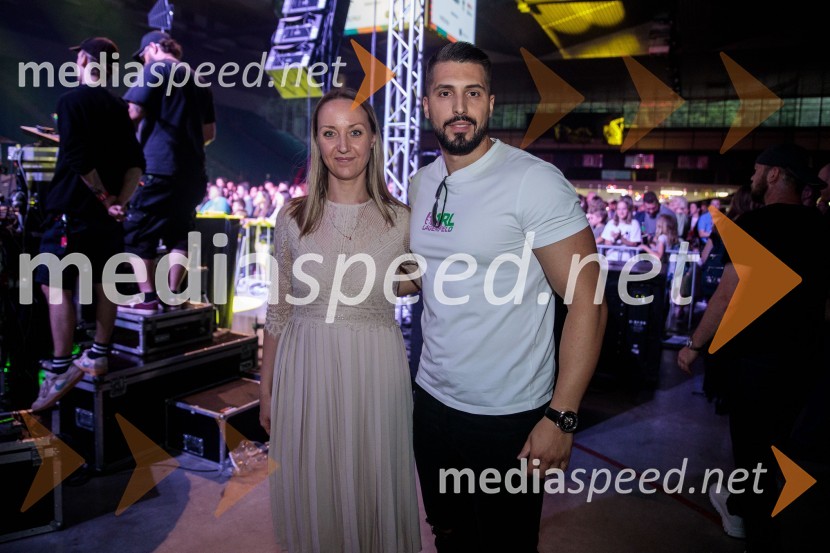  Špela Miroševič,  psihoterapevtka in biopsihologinja;  Challe Salle, glasbenik, raperStopimo skUPAJ za Urbana, dobrodelni koncert