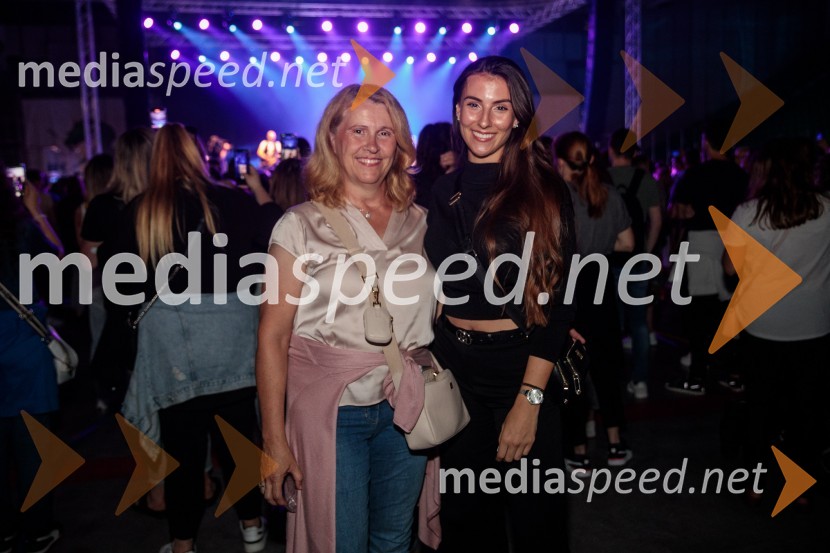   Simona Dakič Nemanič, odgovorna urednica revije Lady;  ... Stopimo skUPAJ za Urbana, dobrodelni koncert