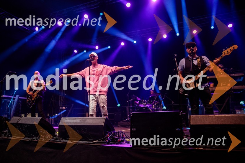  Rok  Lunaček, pisec besedil, aranžer in pevecStopimo skUPAJ za Urbana, dobrodelni koncert