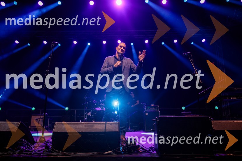 Vid  Valič, stand-up komik, voditeljStopimo skUPAJ za Urbana, dobrodelni koncert
