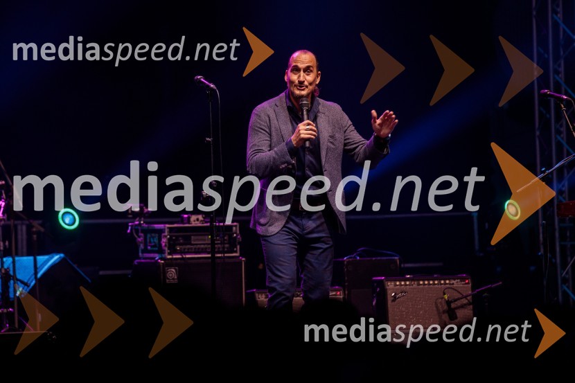  Vid  Valič, stand-up komik, voditeljStopimo skUPAJ za Urbana, dobrodelni koncert